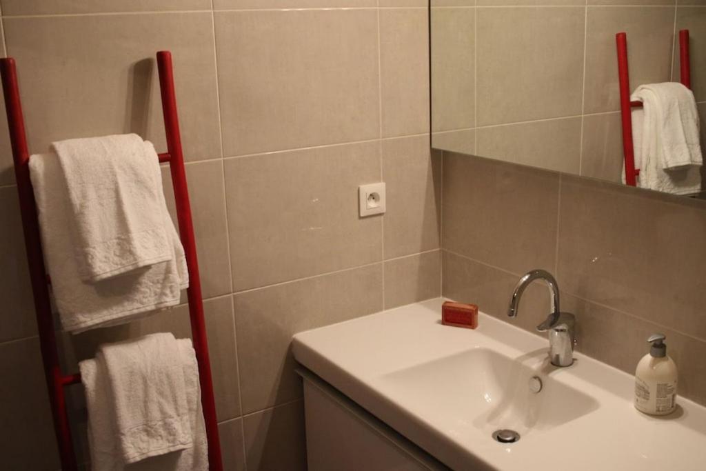 Apartamento Hidden Gem Ancré Au Cœur De Sète&Vue Sur Mont St Clair Exterior foto